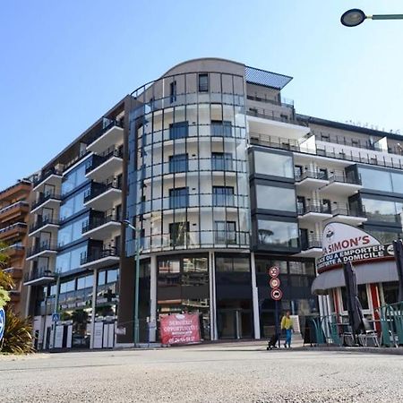 Appartement Tout Equipe Centre Ville Menton Ngoại thất bức ảnh