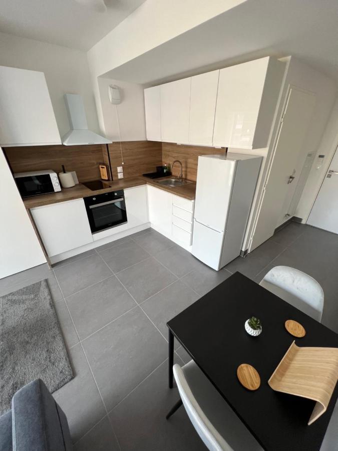 Appartement Tout Equipe Centre Ville Menton Ngoại thất bức ảnh