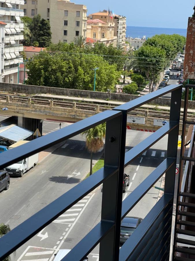 Appartement Tout Equipe Centre Ville Menton Ngoại thất bức ảnh
