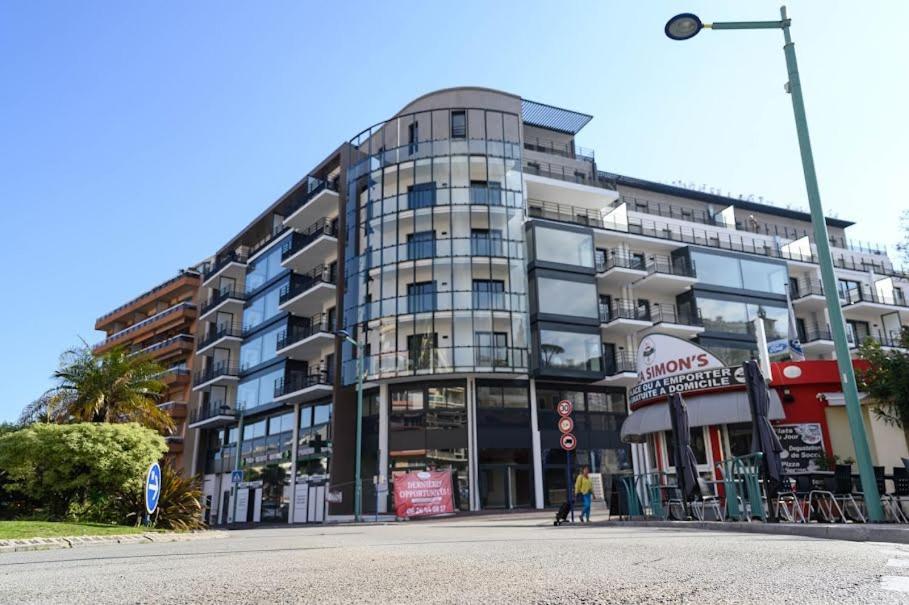 Appartement Tout Equipe Centre Ville Menton Ngoại thất bức ảnh