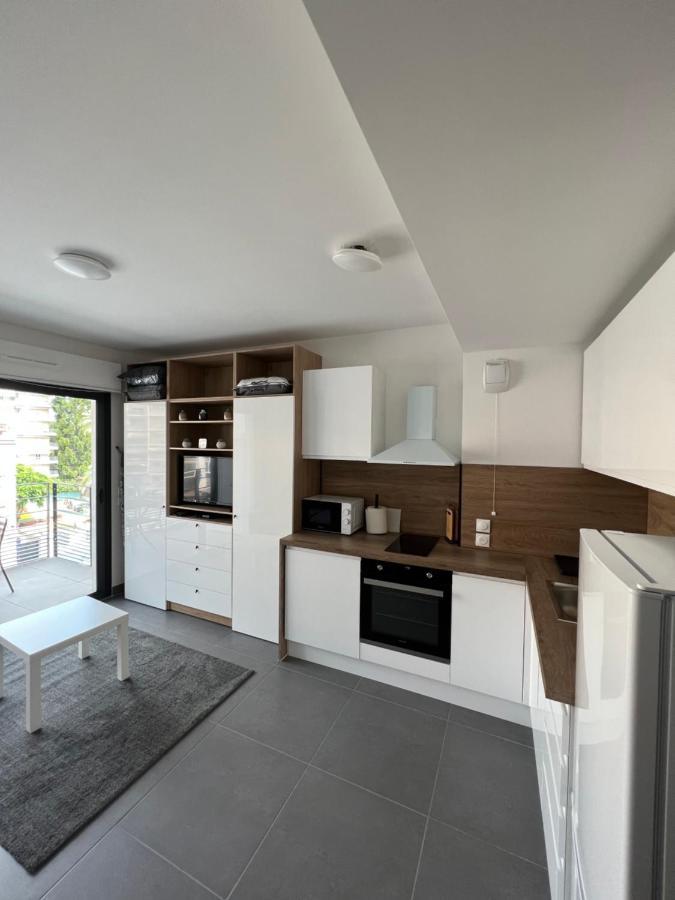 Appartement Tout Equipe Centre Ville Menton Ngoại thất bức ảnh
